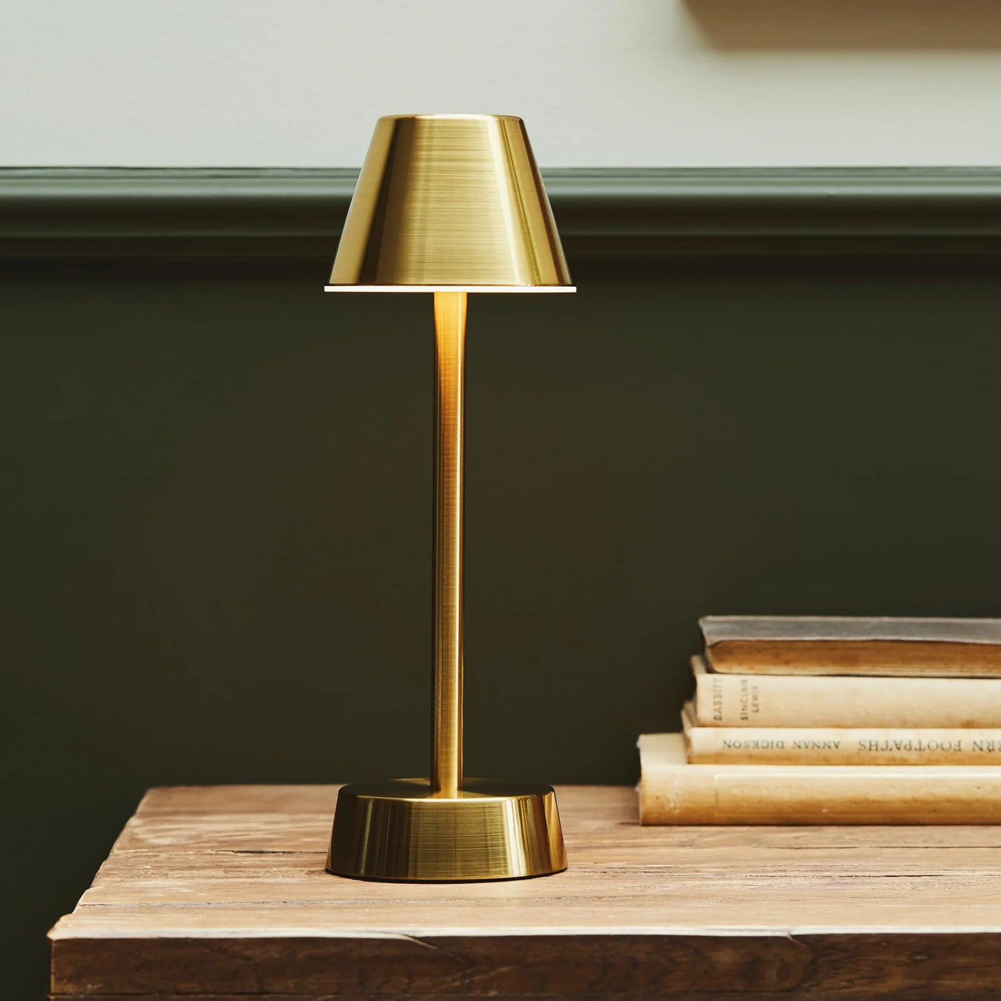 Caserta Table Lamp